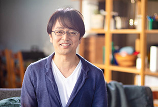 ”おうち割 光セットでおトクに” ”IoT機器も家中使える”