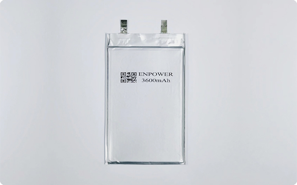 Mass energy density 520Wh/kg class battery jointly developed by SoftBank and Enpower Greentech.